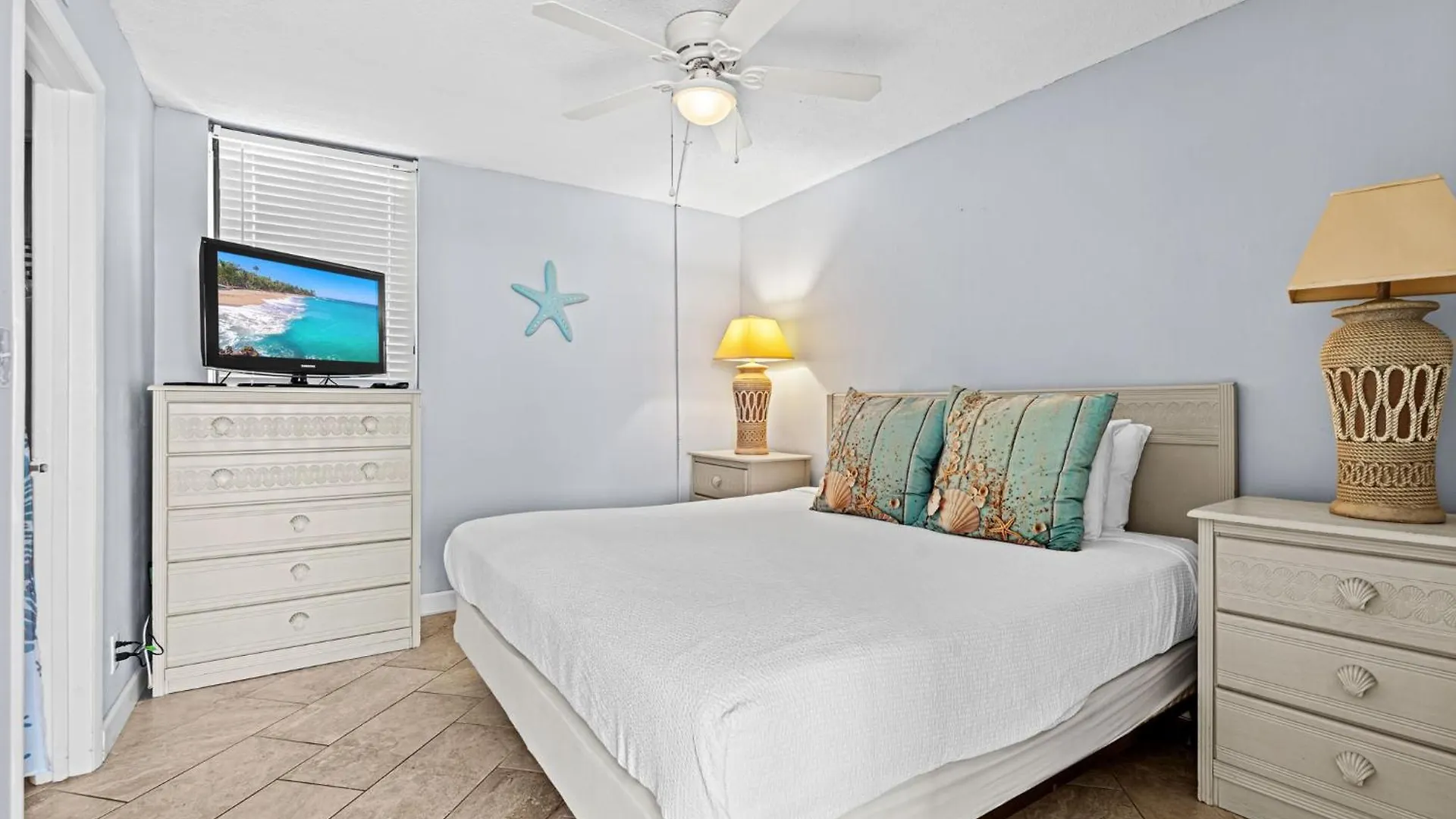 Gulf-Front Getaway! Stylish Condo! Sunbird Resort! Panama City Beach Appartement